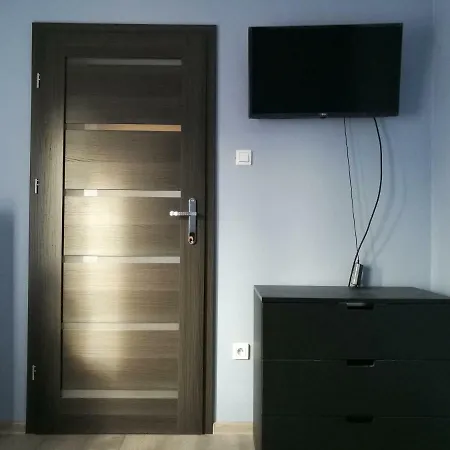 Apartment Testo *